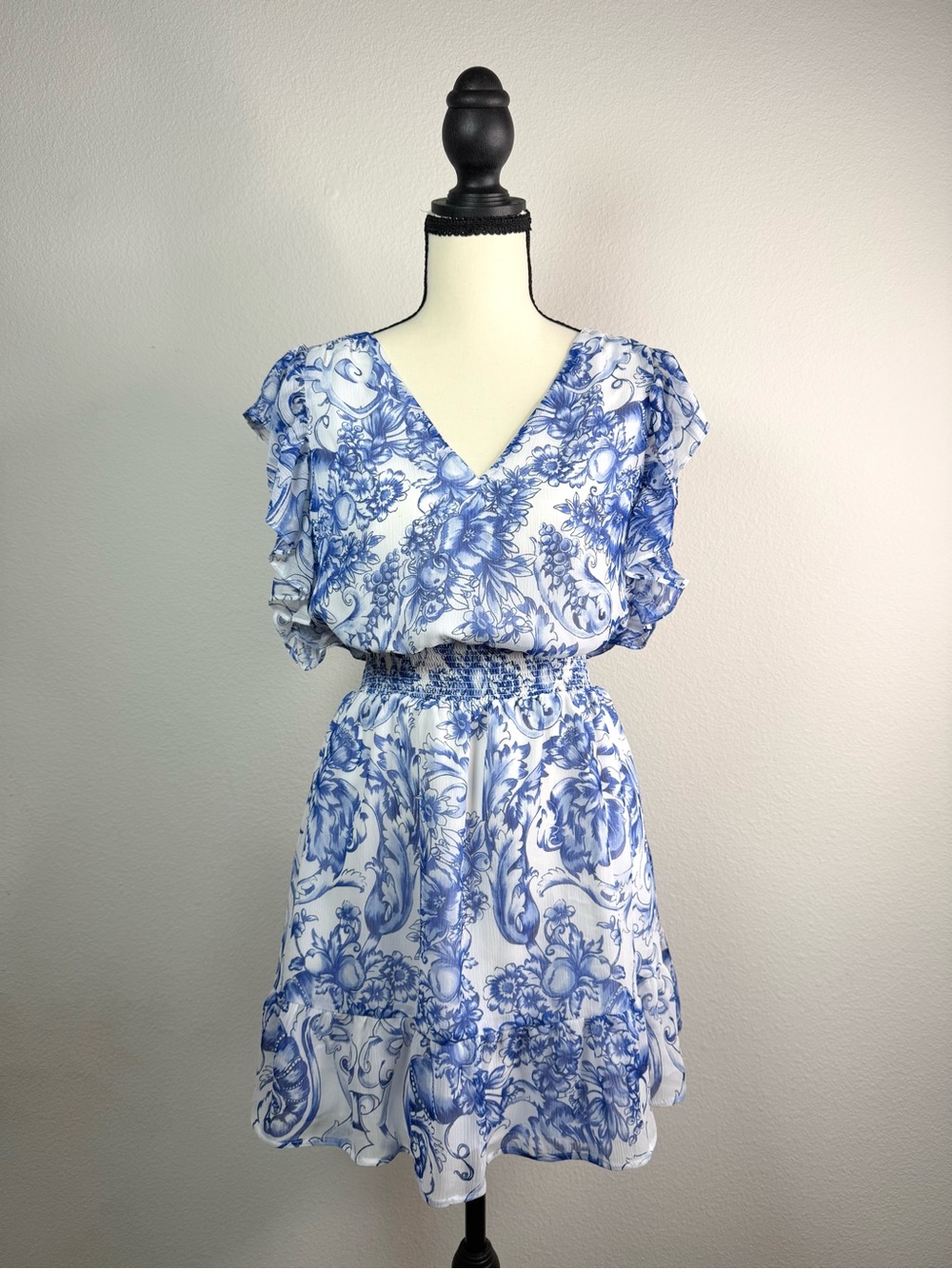 Express Blue and White Floral V-Neck Women’s Dress
